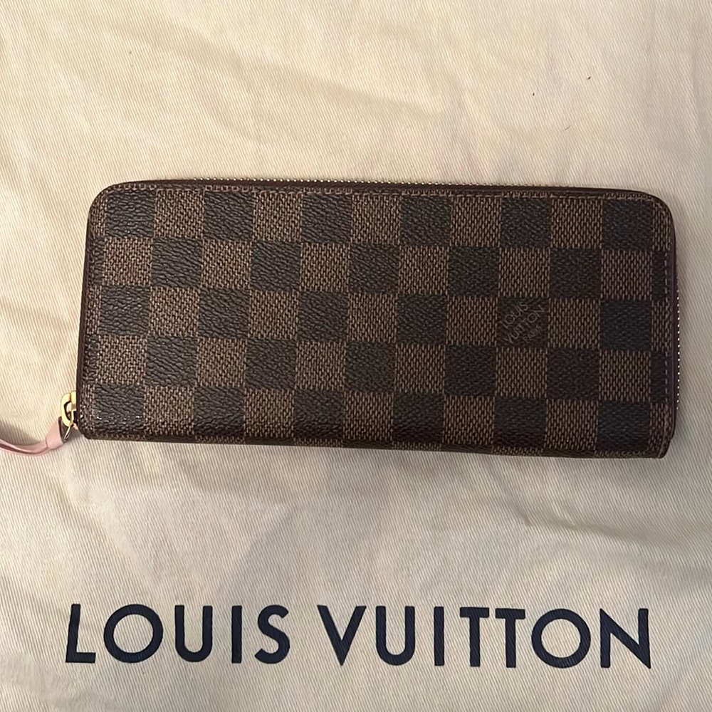 Louis Vuitton Damier Ebene Clémence Wallet